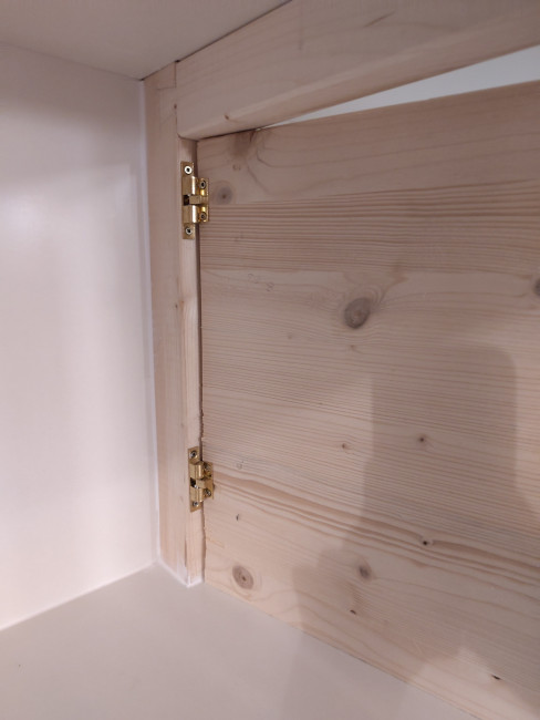 Compress_20240415_225309_9367.jpg (1.32 MiB) 5132 mal betrachtet Reversible Zwischenwand mit Kugelschnäppern